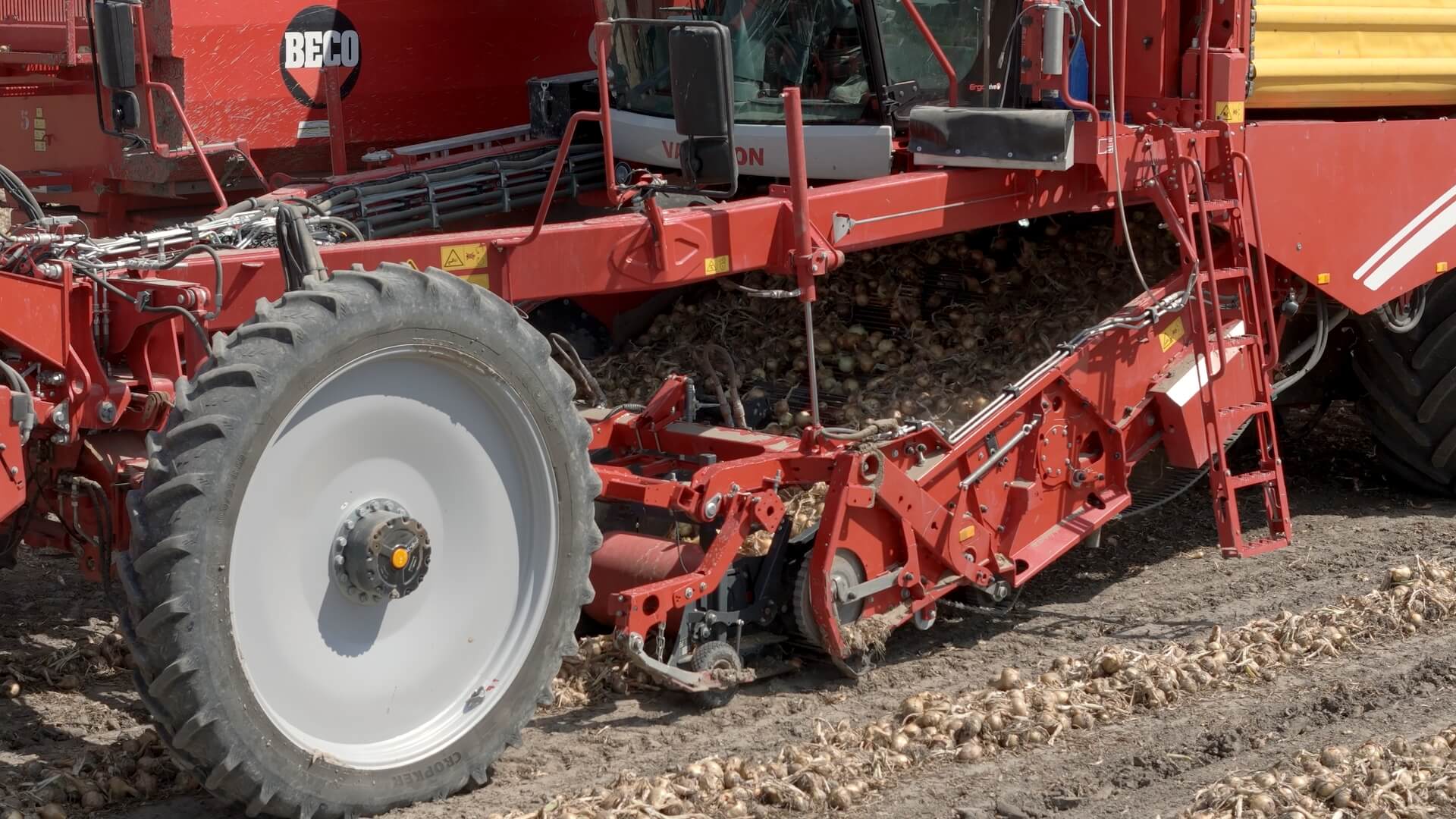 Efficient onion loading